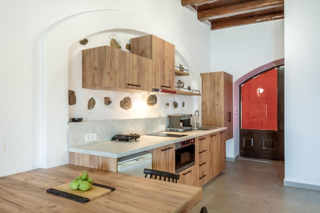 Superb Apartments Kriaras Sea View In Sfakia Khóra Sfakíon Екстериор снимка